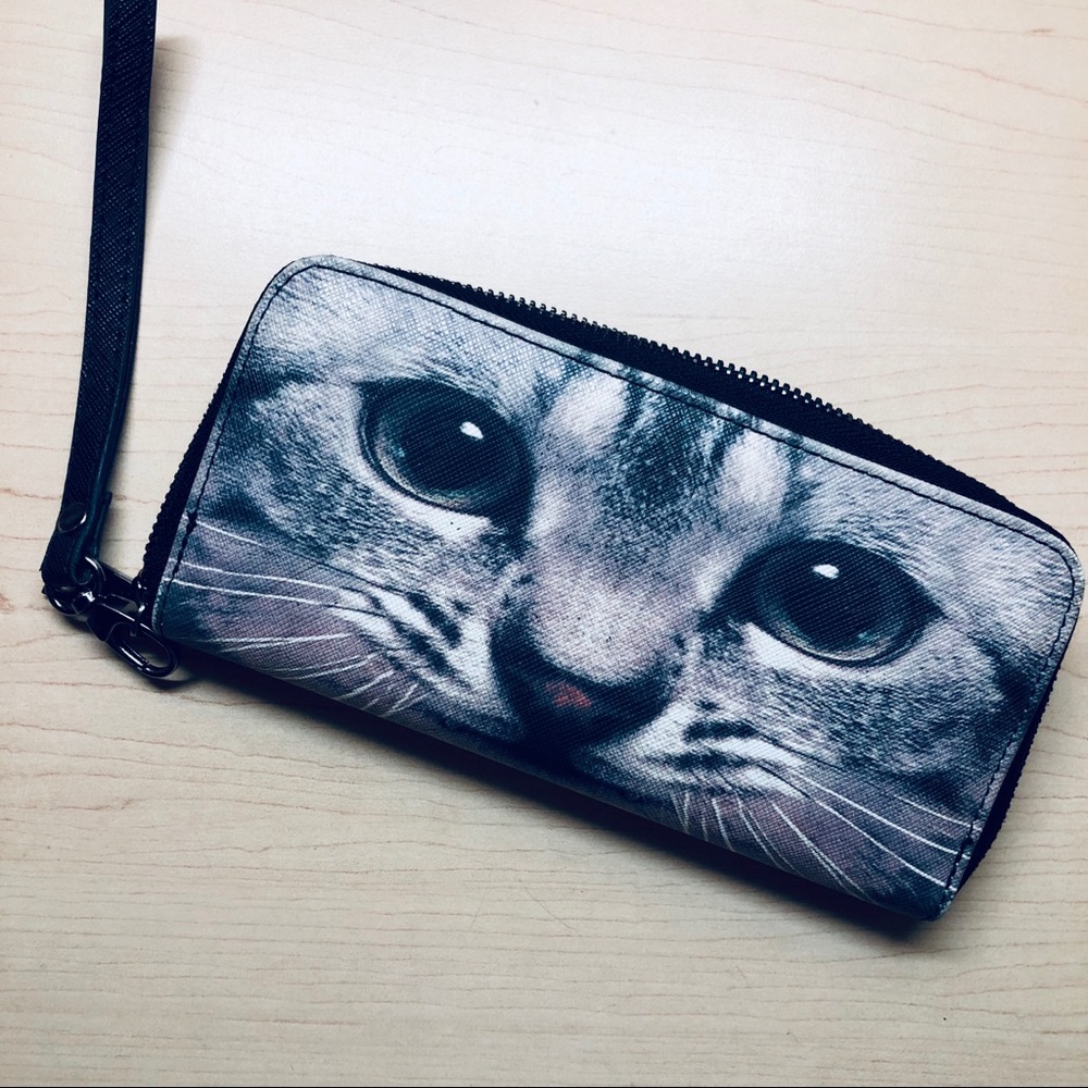 Cute cat print leather long wallet great condition